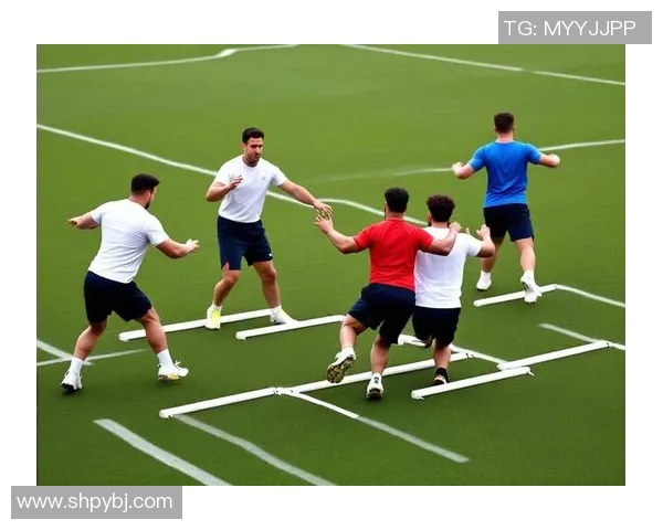 强壮身体的足球明星如何通过科学训练与饮食塑造完美体型