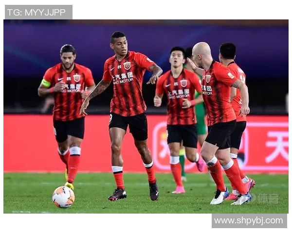 赛后分析:上海篮球队与武汉篮球队的实力对决与战术探讨 赛后分析:上海篮球队与武汉篮球队的实力对决与战术探讨