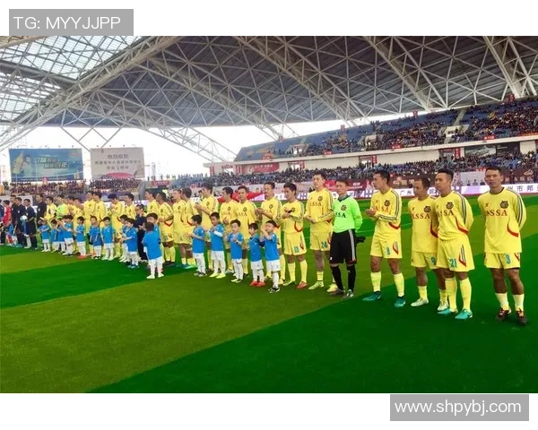 足球明星与动漫角色携手共创奇幻赛场冒险之旅 足球明星与动漫角色携手共创奇幻赛场冒险之旅